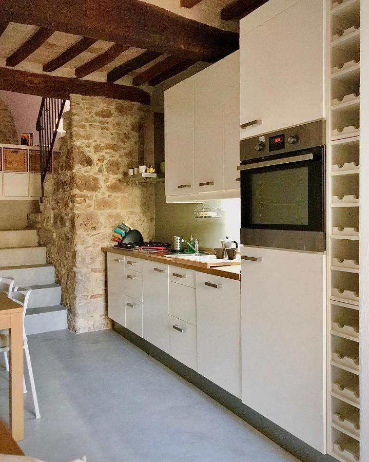 Authentic Cave House In The Heart Of The Village! Massa Marittima Extérieur photo
