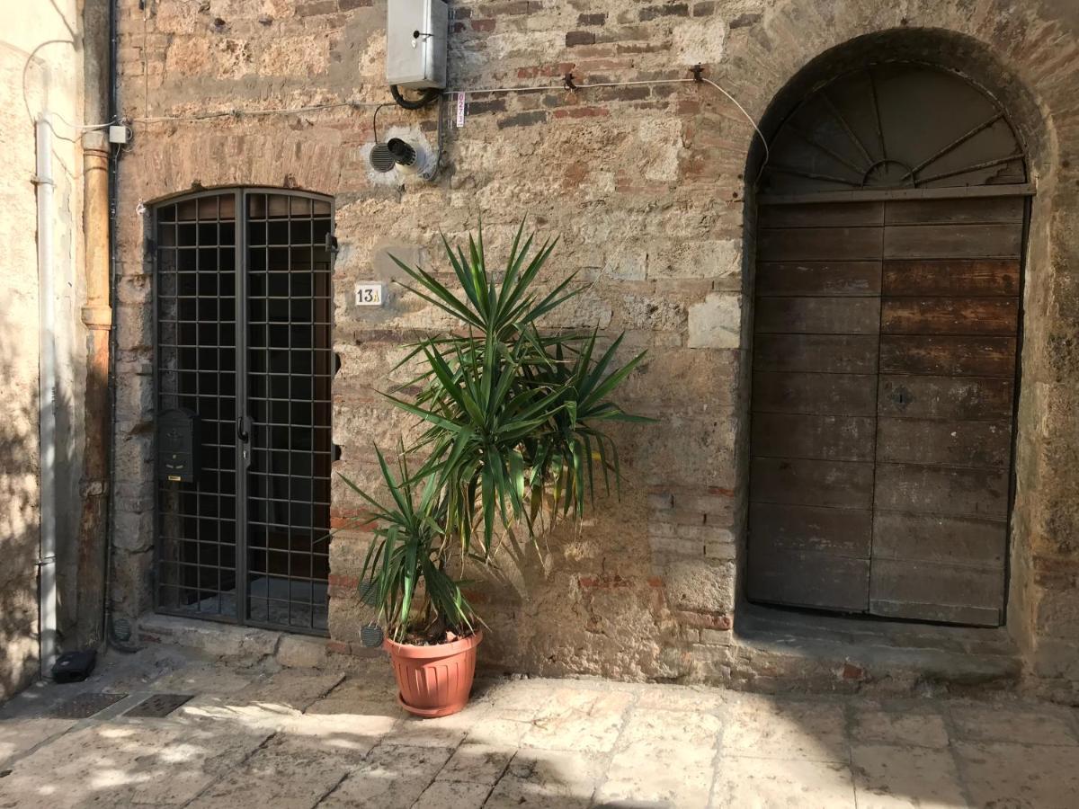 Authentic Cave House In The Heart Of The Village! Massa Marittima Extérieur photo